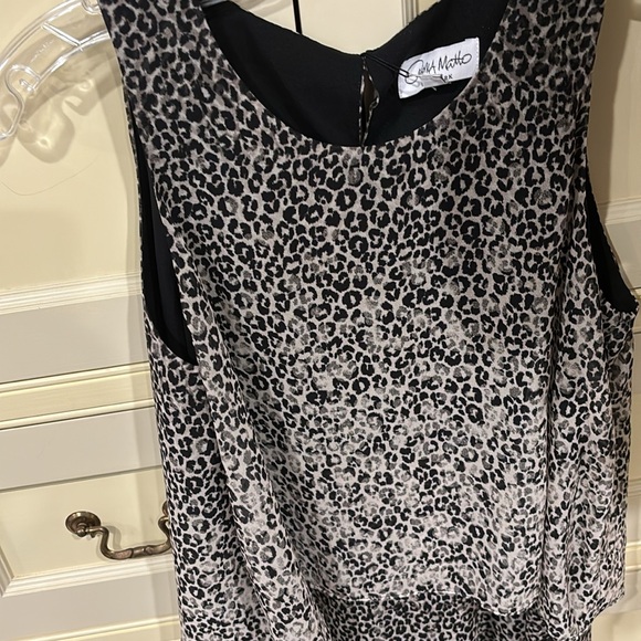 Amy Matto layered dress - Picture 2 of 12